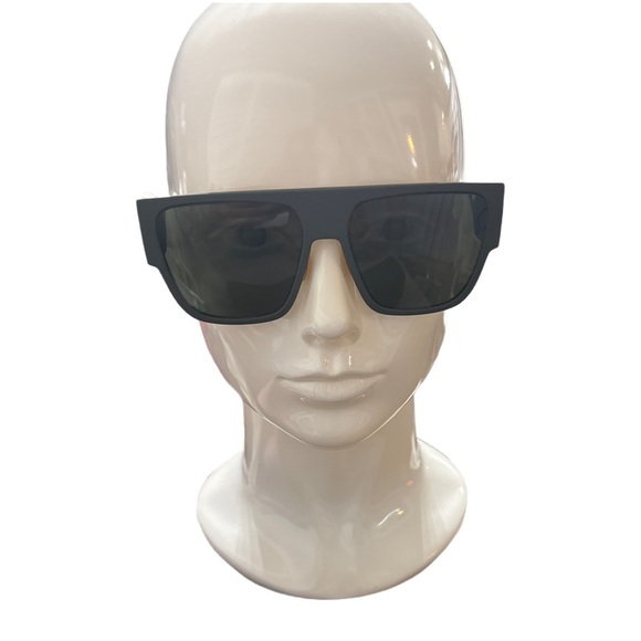 Dior Women's 30MONTAIGNE Sunglasses’s.
NEW
0320 - Picture 3 of 5